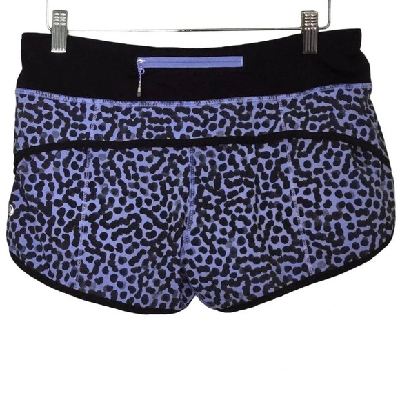Lululemon Women's Size 6 Blue Ace Lullaby Print Speed Shorts - Picture 4 of 5